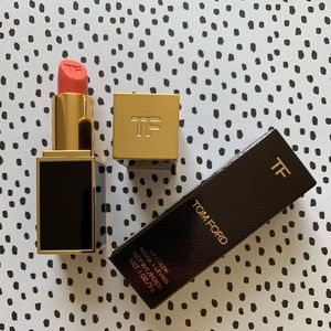 *sold* Tom Ford Lip Color No.49 Misbehaved
